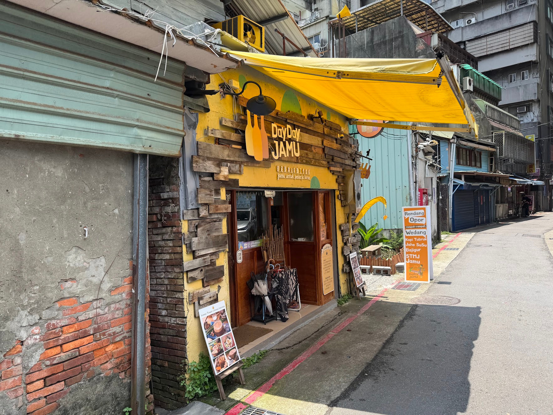 DayDay Jamu, Indonesian food in Taipei.